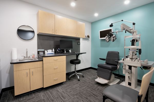 Tavel Optical