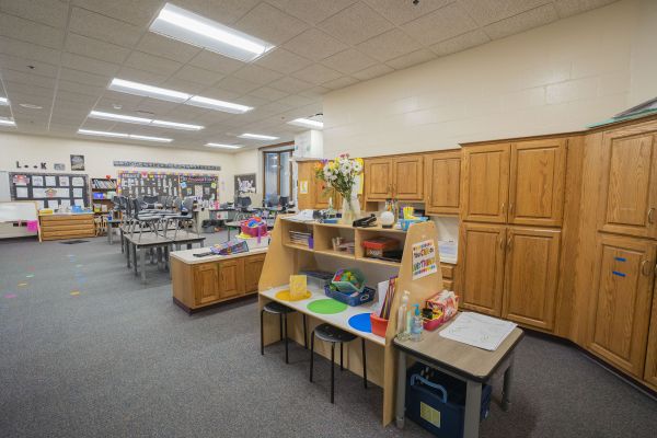 Wakarusa Elementary School