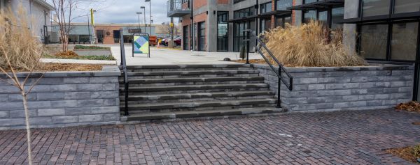 Hibbered Plaza & Streetscape